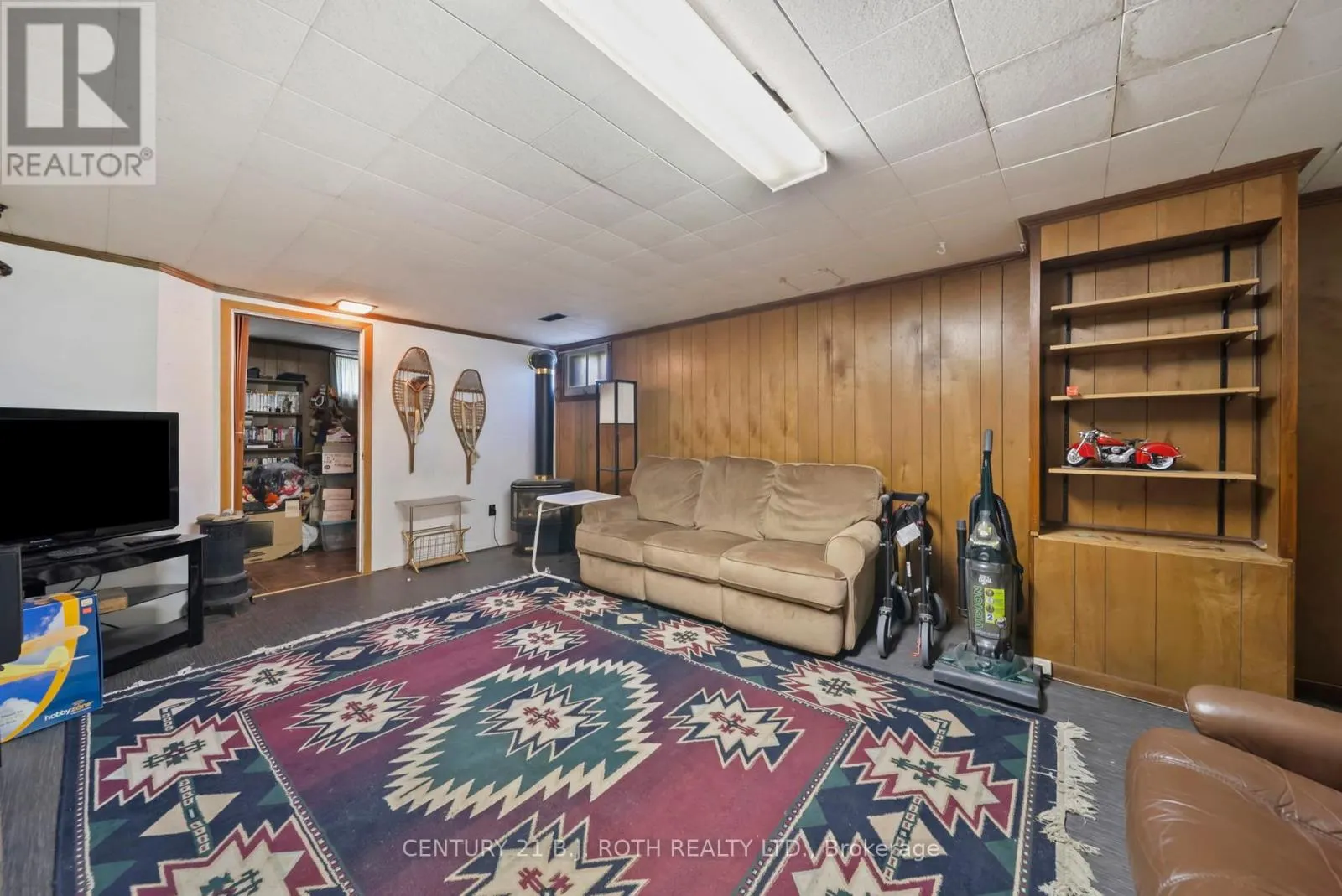 392 BAYVIEW PARKWAY