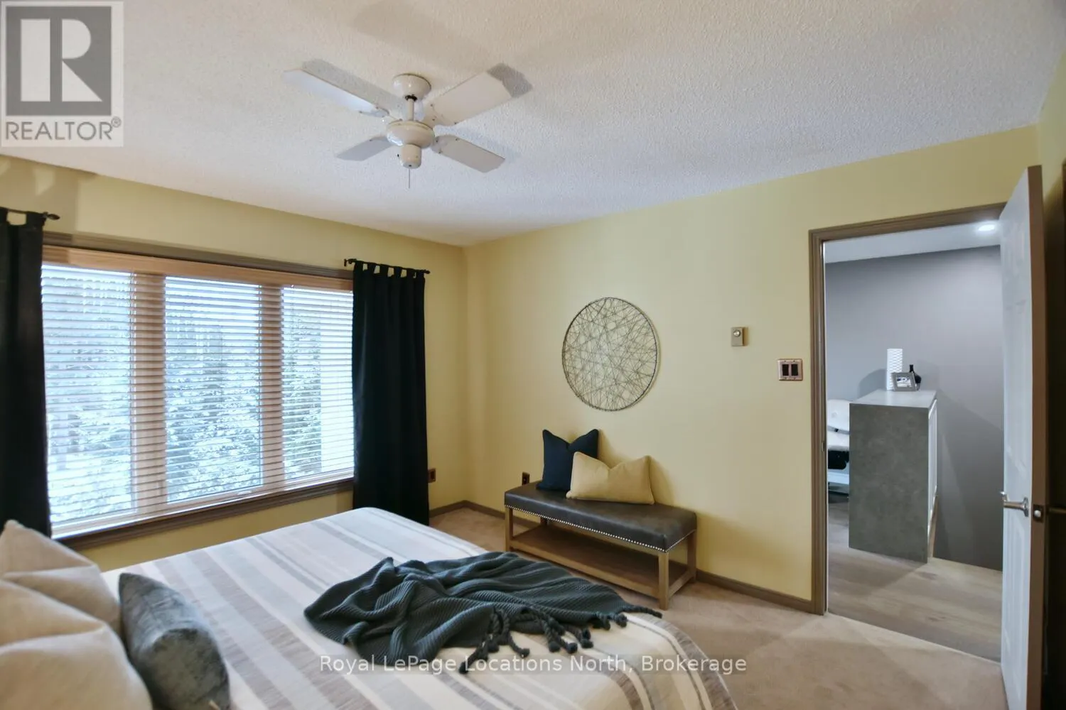 153 - 30 RAMBLINGS WAY, #153