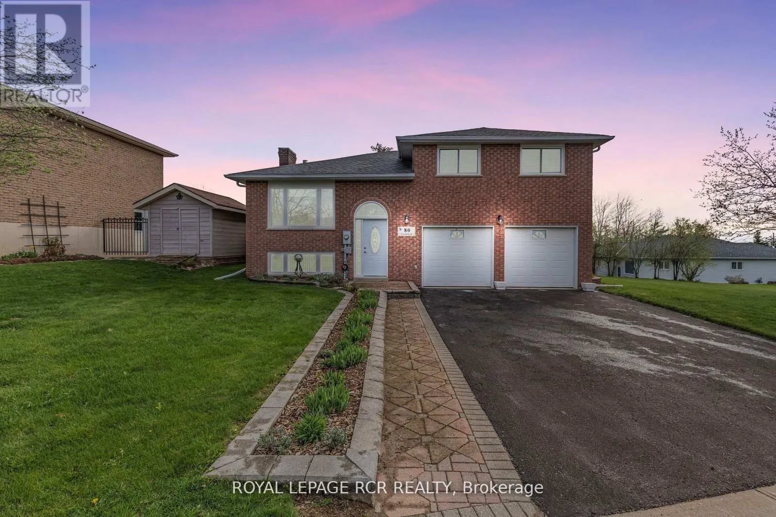 80 WOODSIDE DRIVE