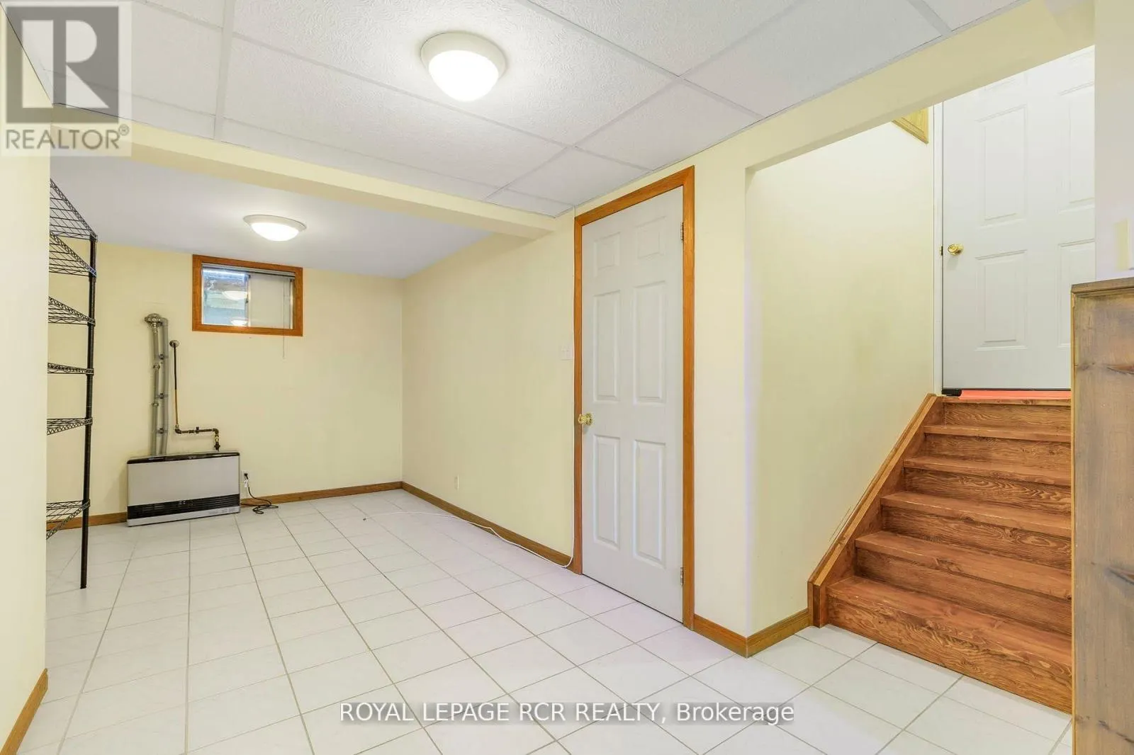 80 WOODSIDE DRIVE