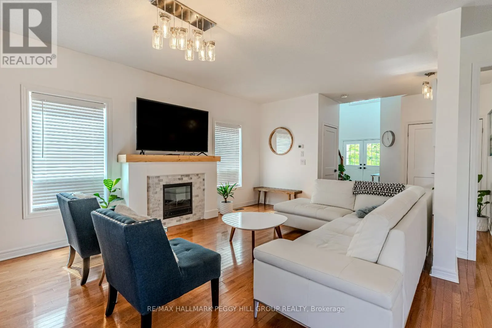 64 LAKE CRESCENT