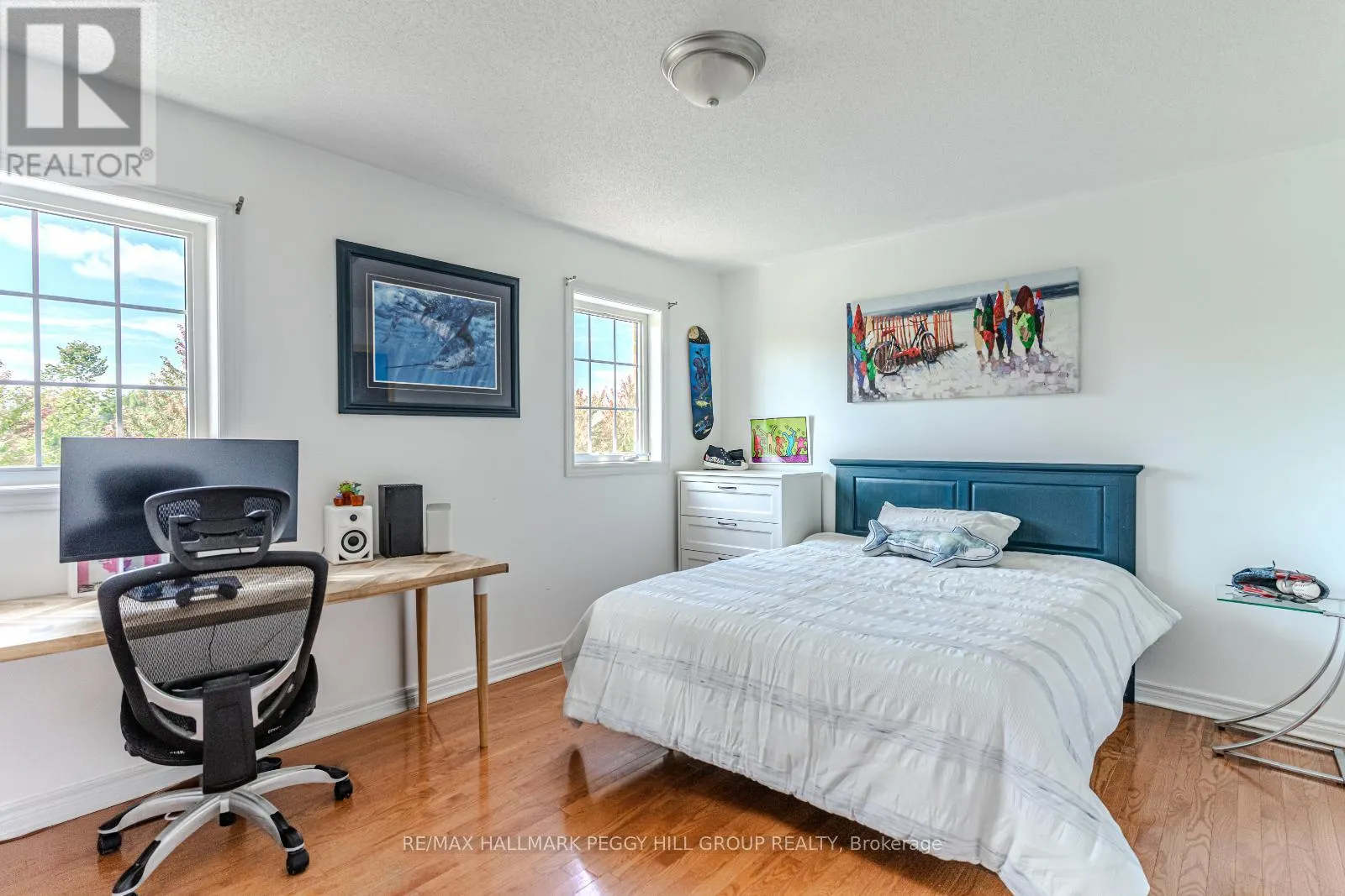 64 LAKE CRESCENT
