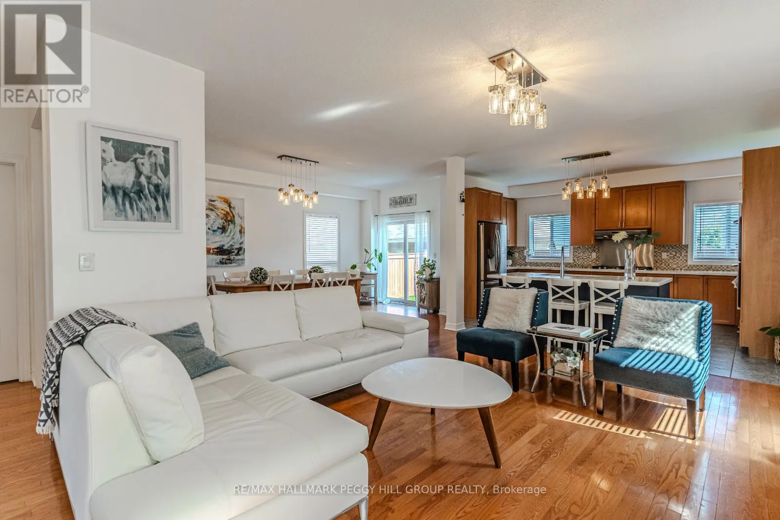 64 LAKE CRESCENT
