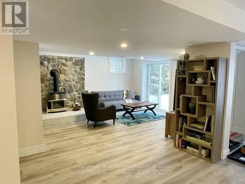 329 ROBINS POINT ROAD