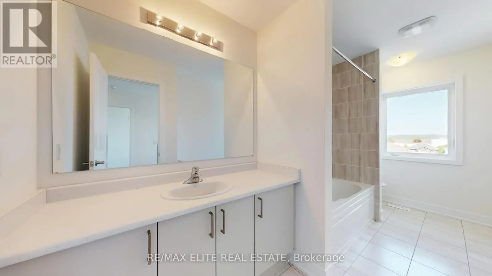 LOT 15 HAMPTON LANE