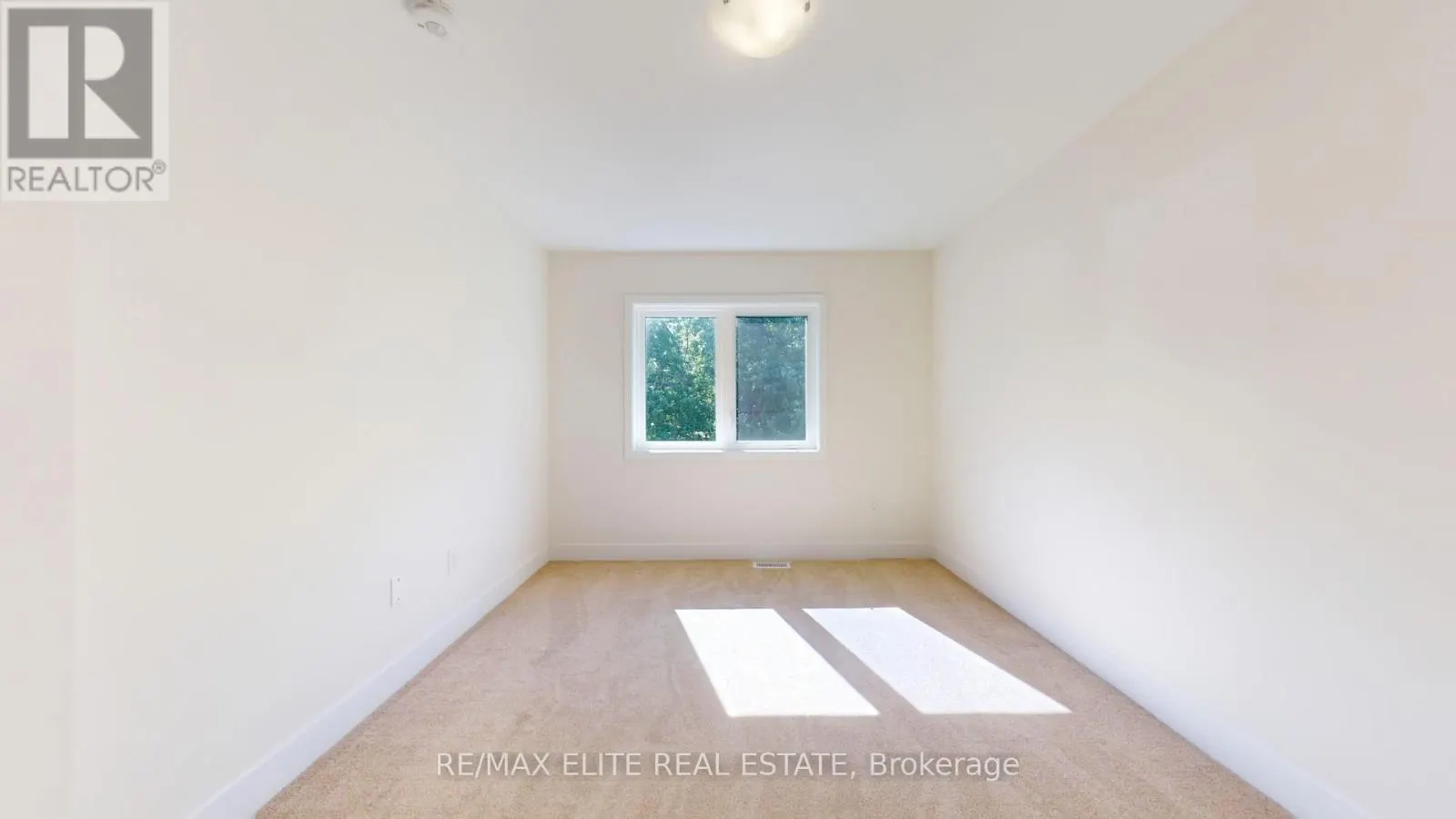 LOT 15 HAMPTON LANE