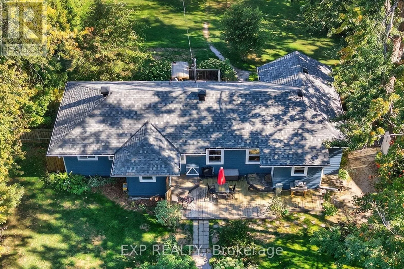 481 LAKESHORE ROAD E