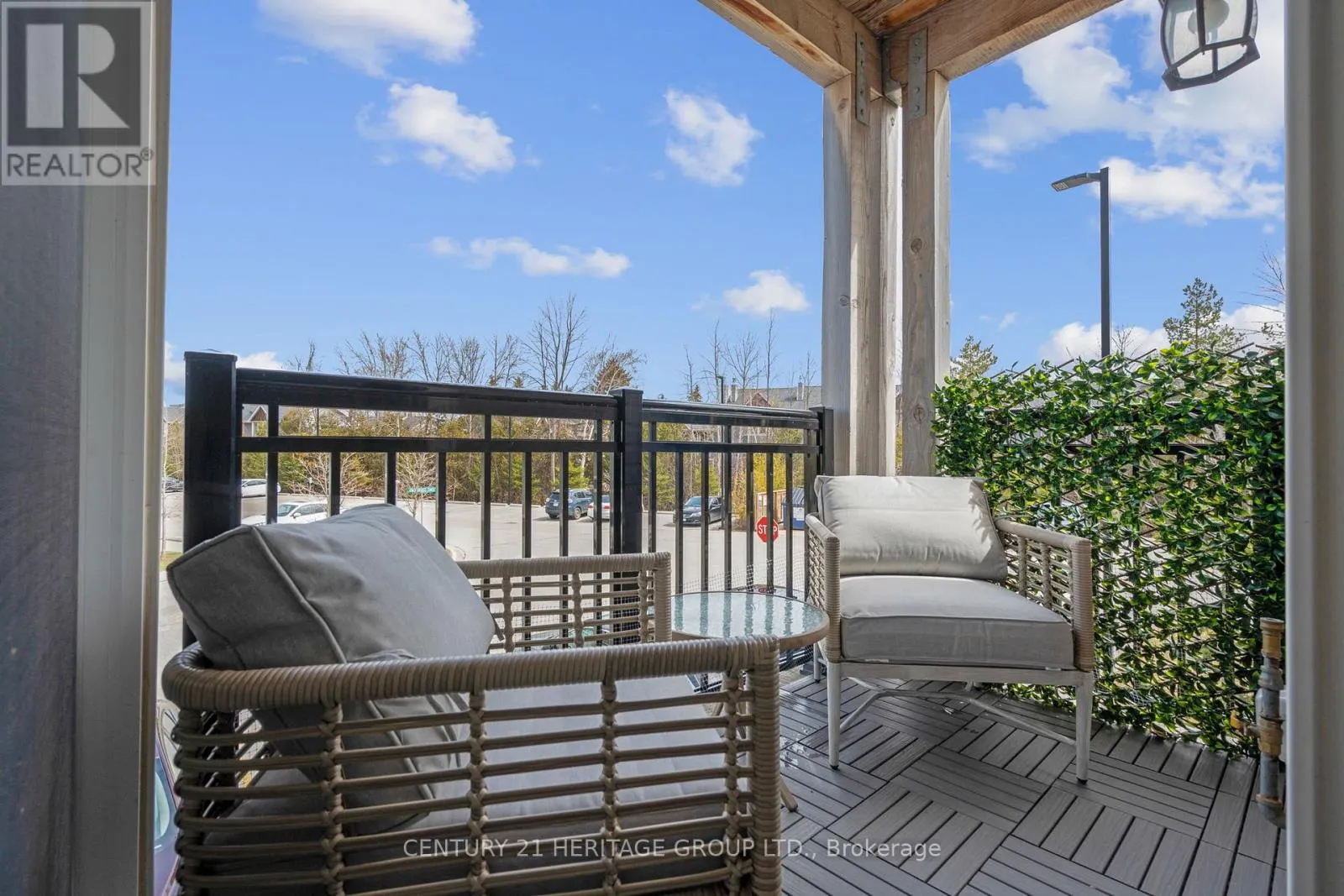 200 - 2 ANCHORAGE CRESCENT