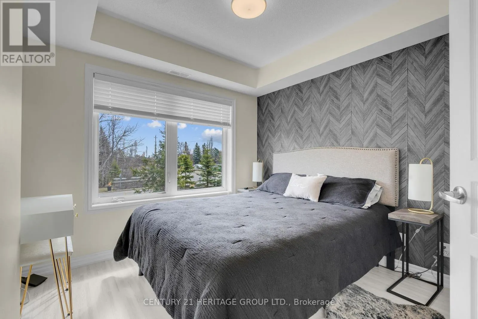 200 - 2 ANCHORAGE CRESCENT