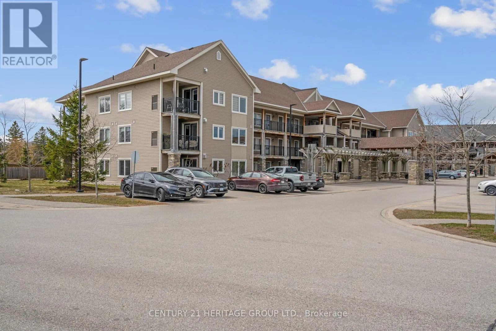 200 - 2 ANCHORAGE CRESCENT