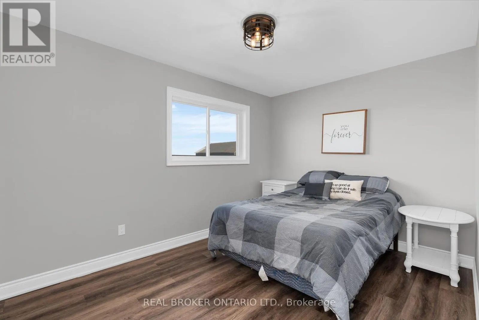4542 6 SUNNIDALE CONCESSION