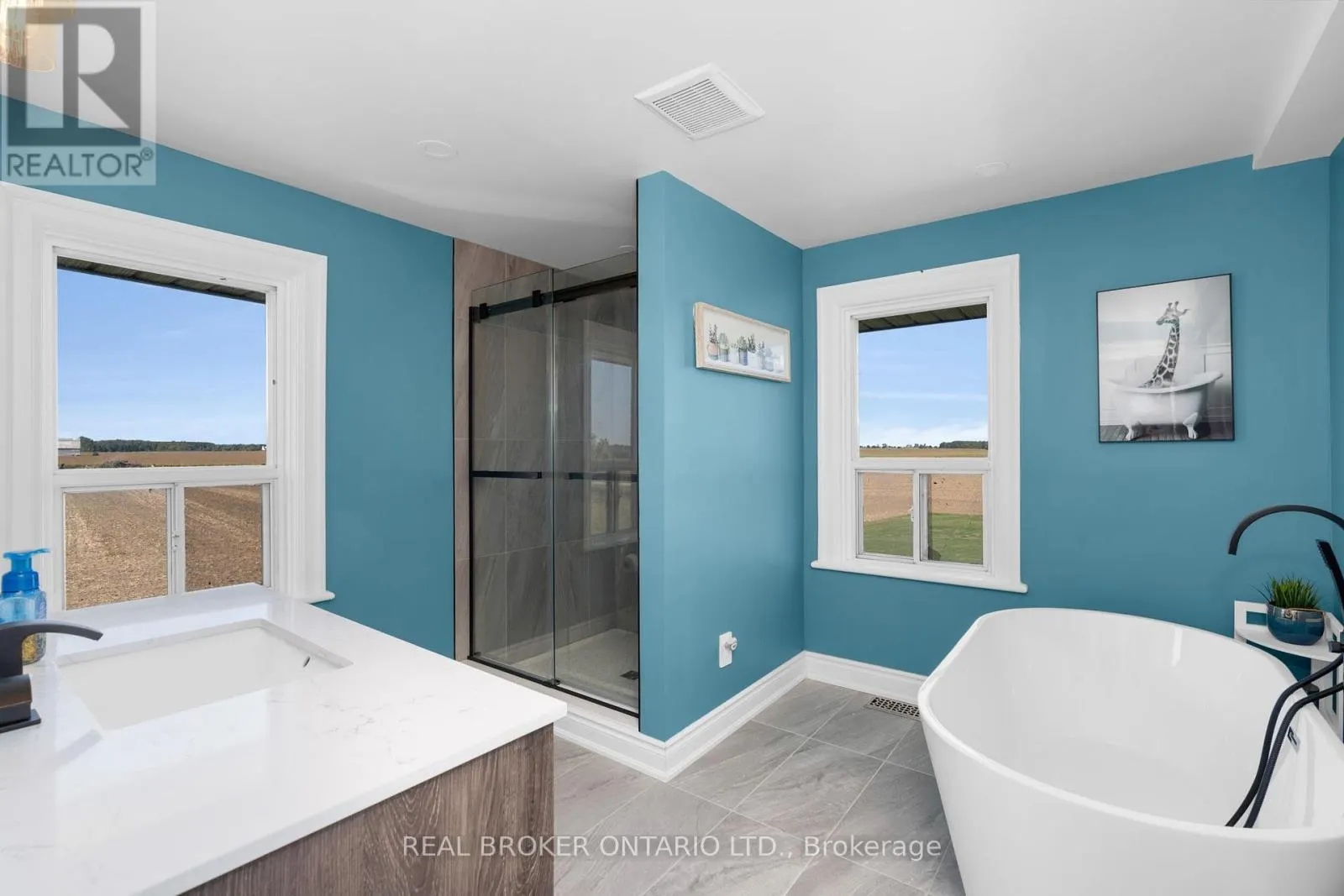 4542 6 SUNNIDALE CONCESSION