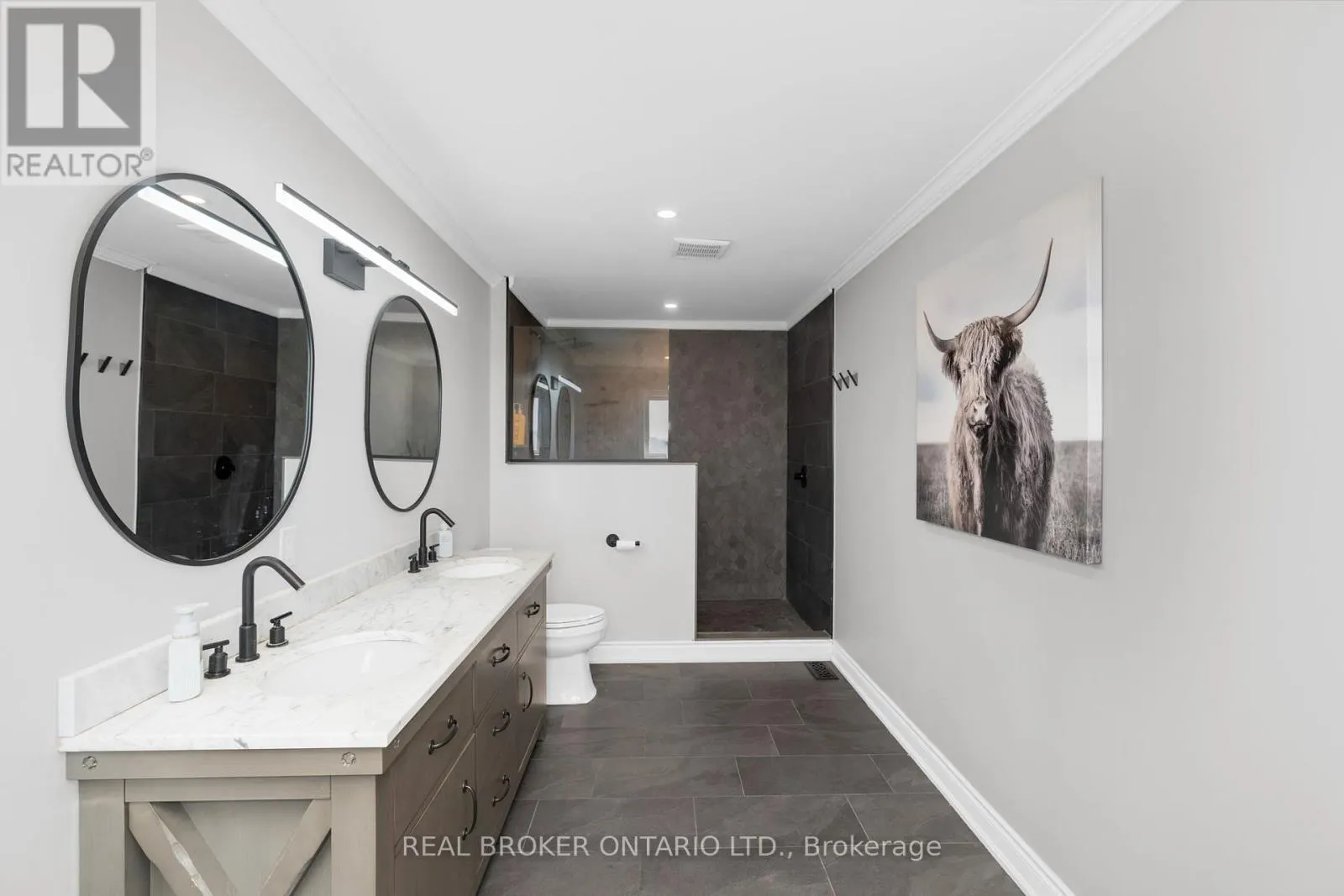 4542 6 SUNNIDALE CONCESSION