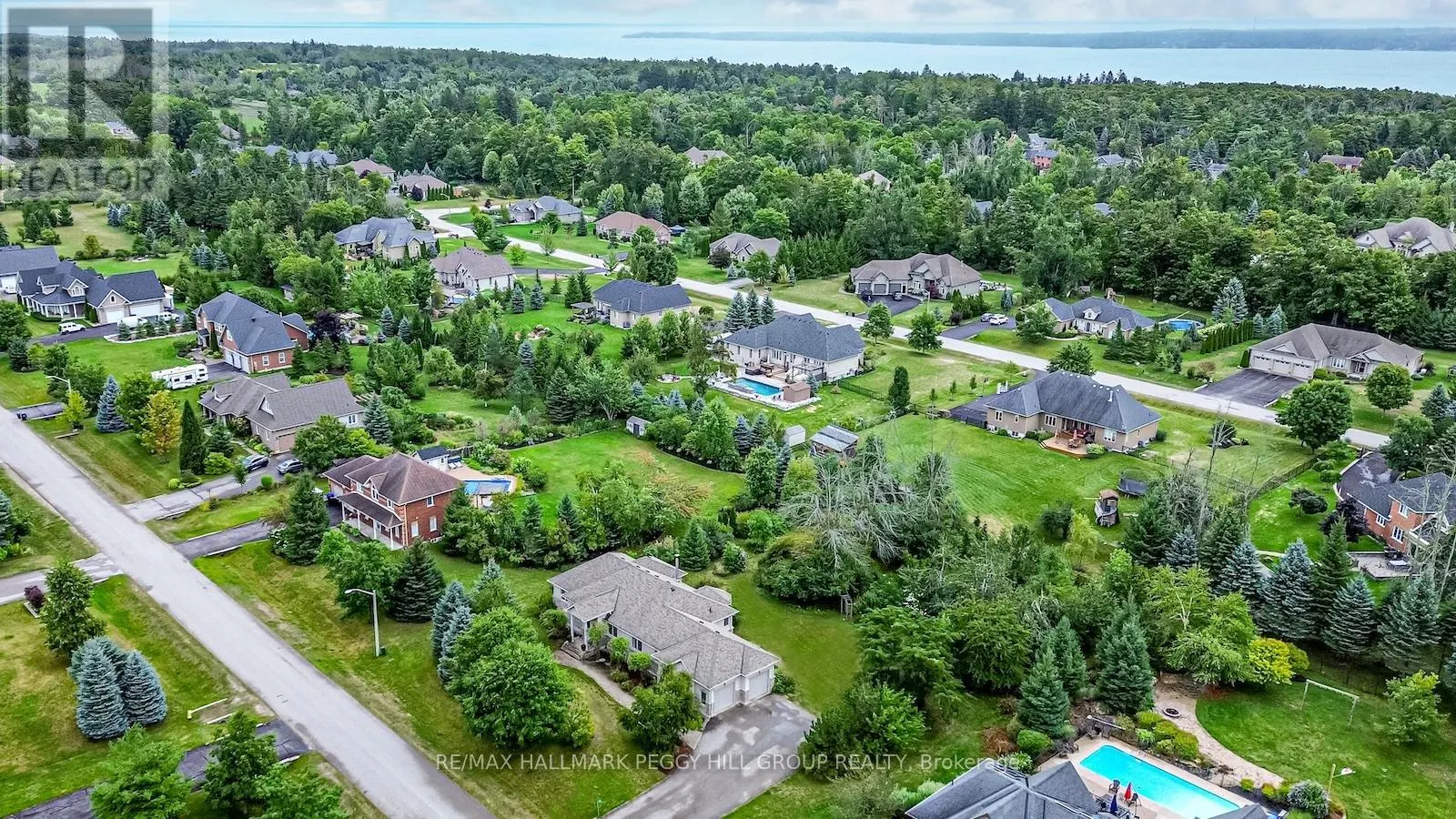 32 BASSWOOD CIRCLE