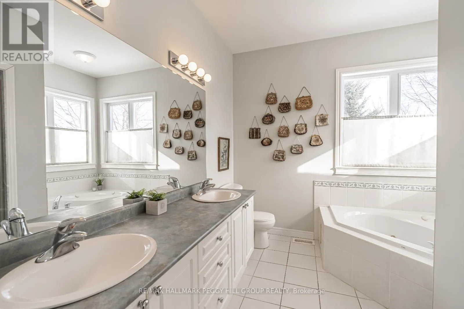 32 BASSWOOD CIRCLE