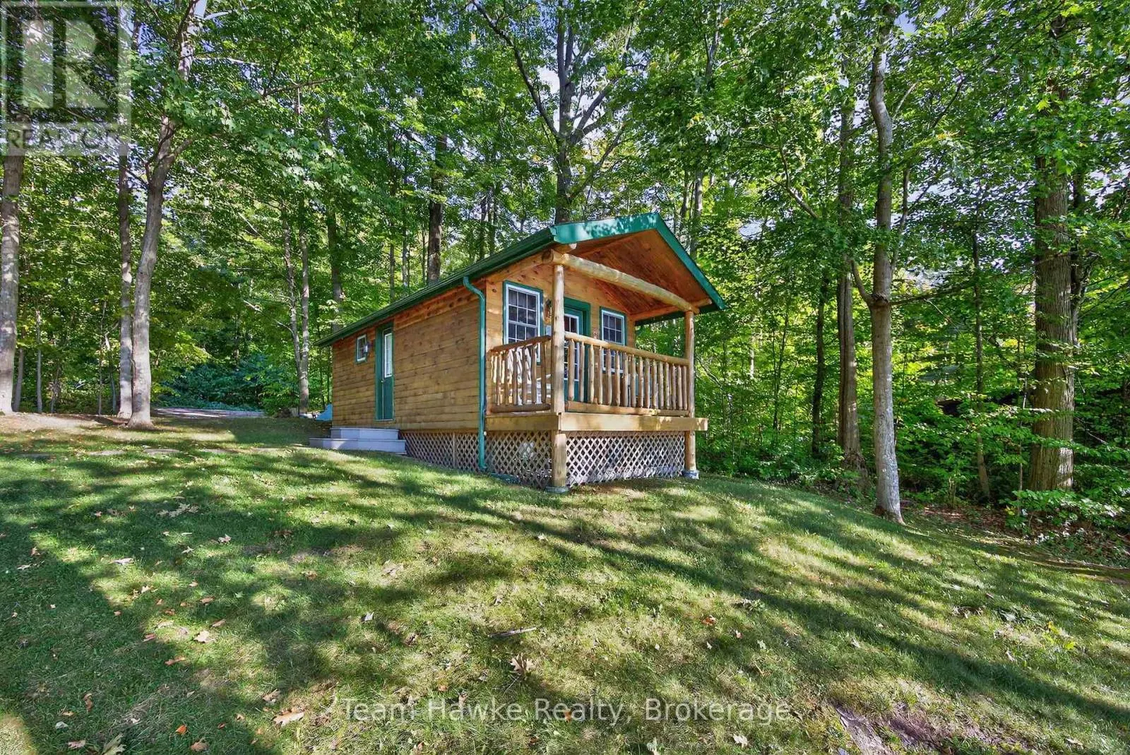 2082 TINY BEACHES ROAD N