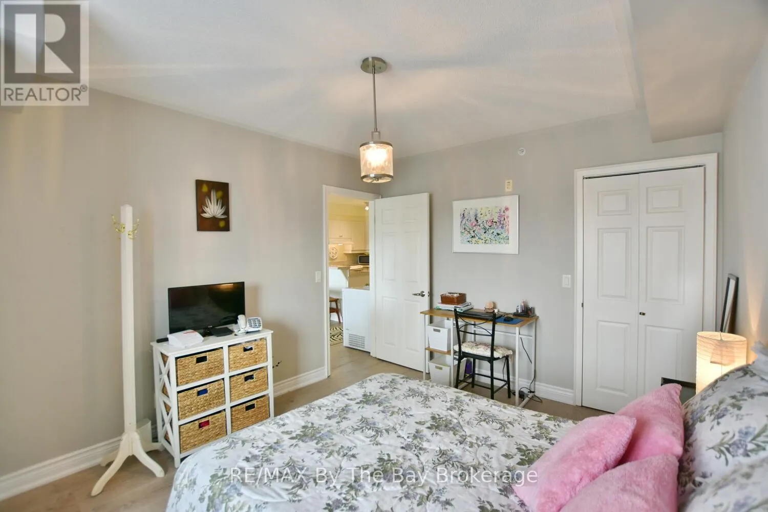 409 - 91 RAGLAN STREET, #409