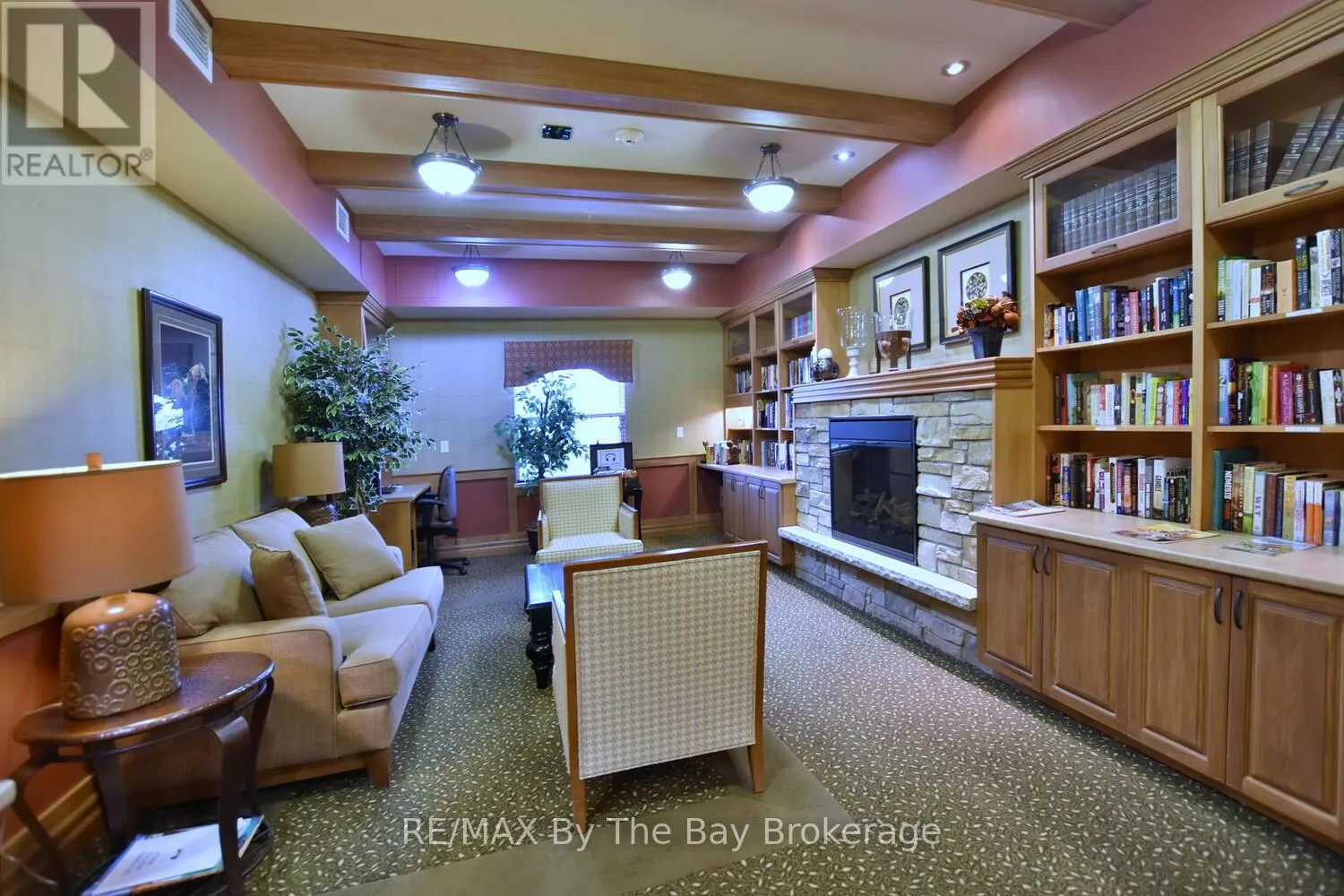 409 - 91 RAGLAN STREET, #409
