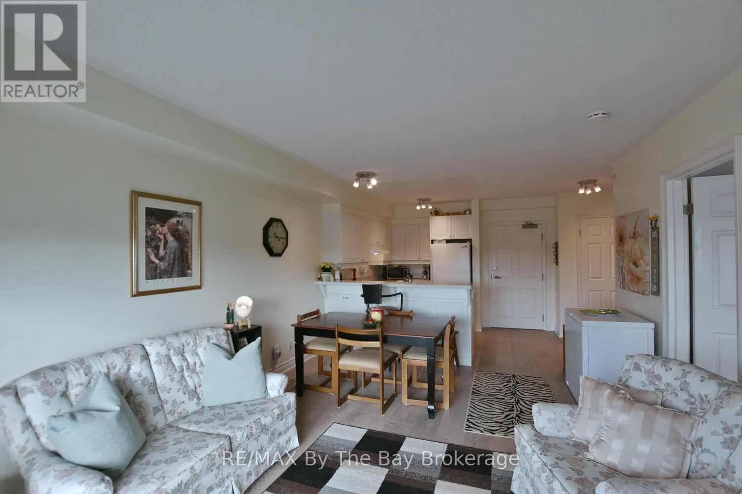 409 - 91 RAGLAN STREET, #409