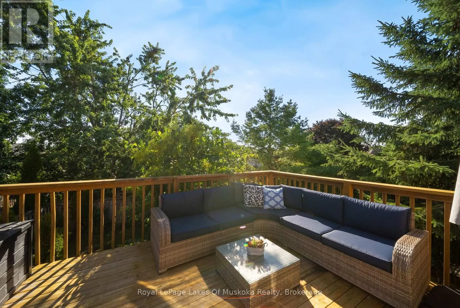 37 VANESSA DRIVE