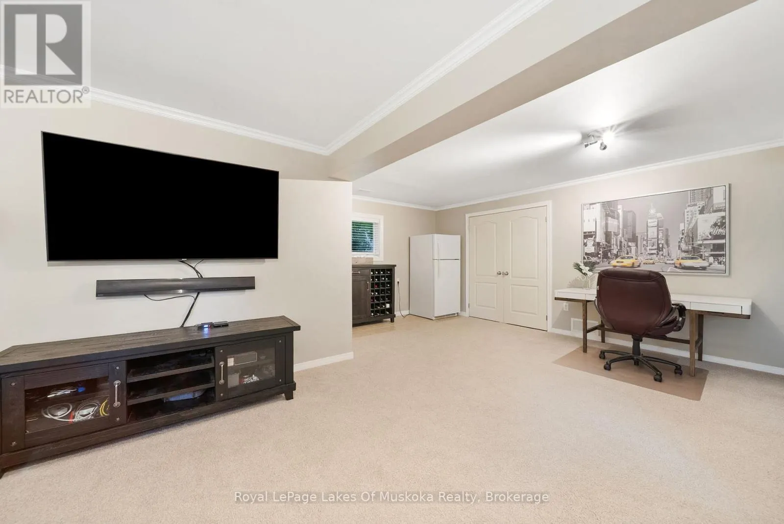 37 VANESSA DRIVE