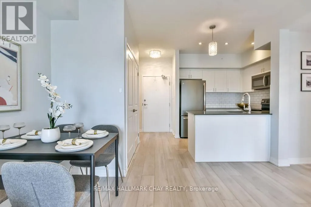 507 - 299 CUNDLES ROAD E