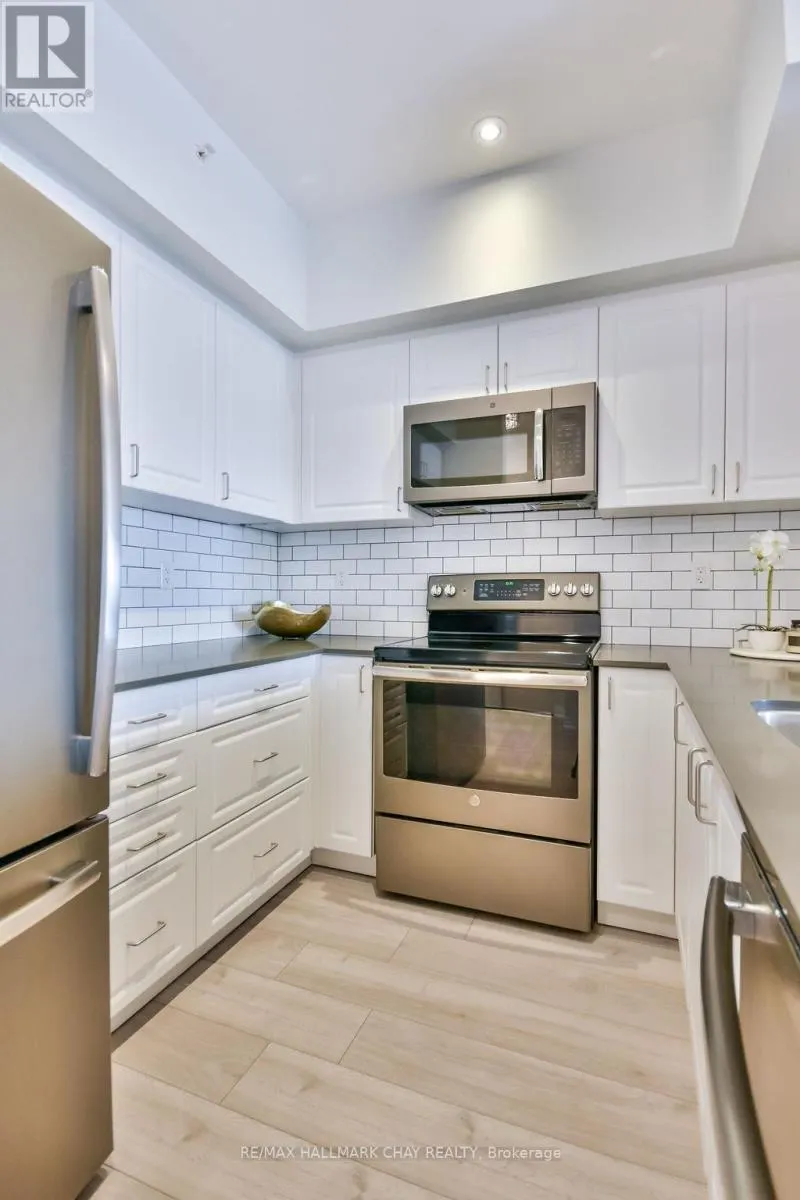 507 - 299 CUNDLES ROAD E