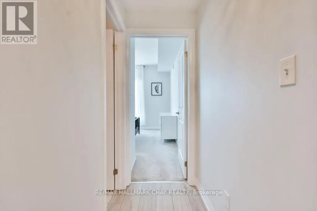 507 - 299 CUNDLES ROAD E