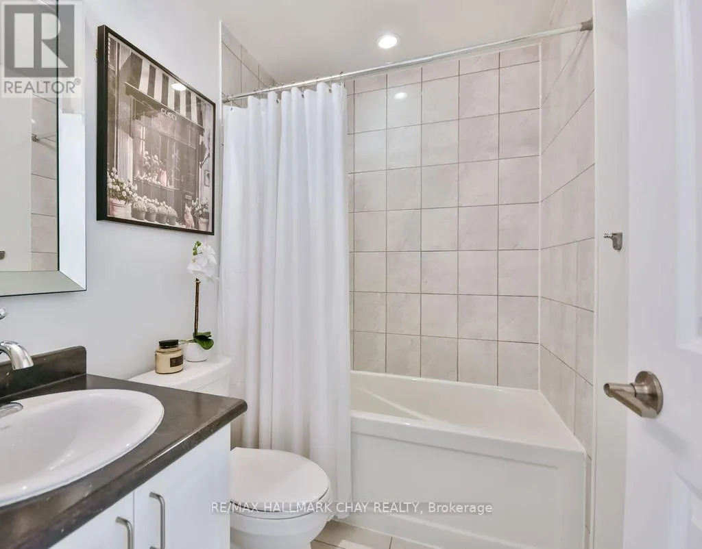 507 - 299 CUNDLES ROAD E