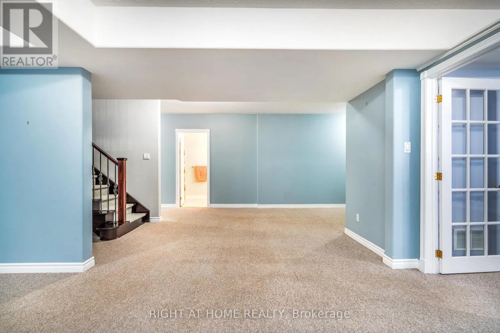 16 DEANNA DRIVE
