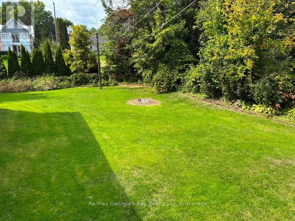 16 COMMUNITY CENTRE DRIVE