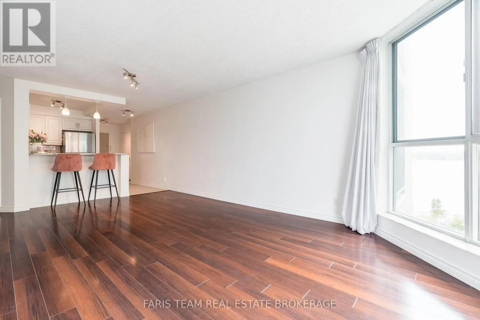 603 - 150 DUNLOP STREET E