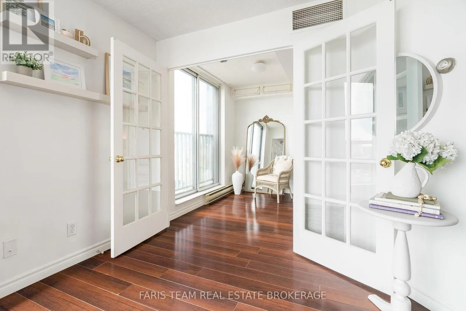 603 - 150 DUNLOP STREET E