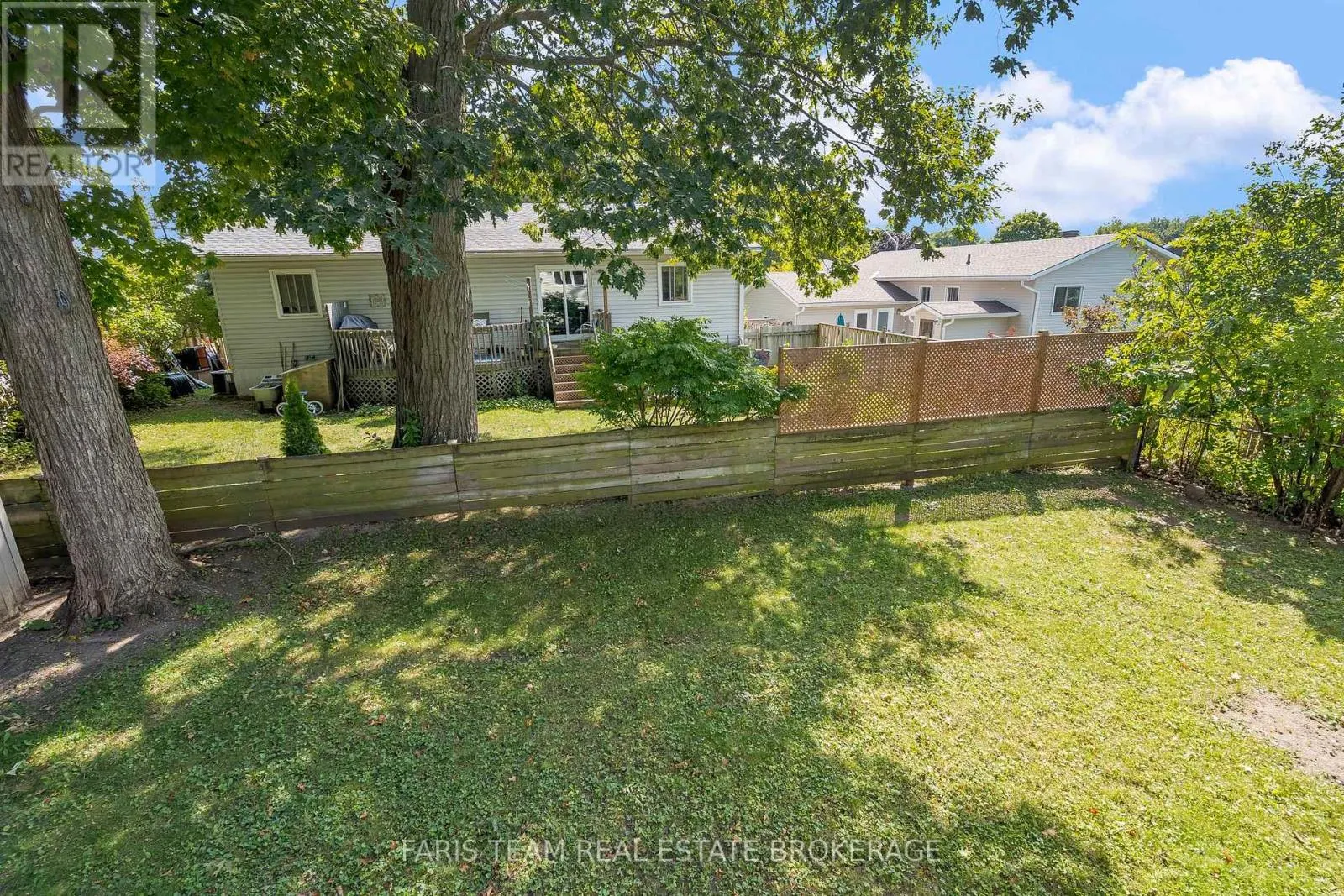 25 BRIDLE ROAD