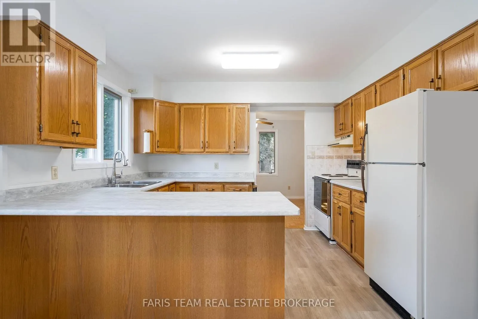 25 BRIDLE ROAD