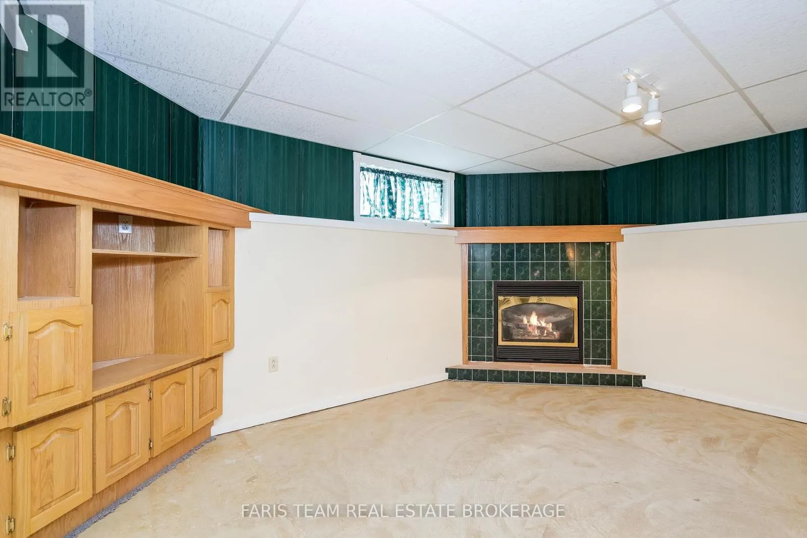25 BRIDLE ROAD