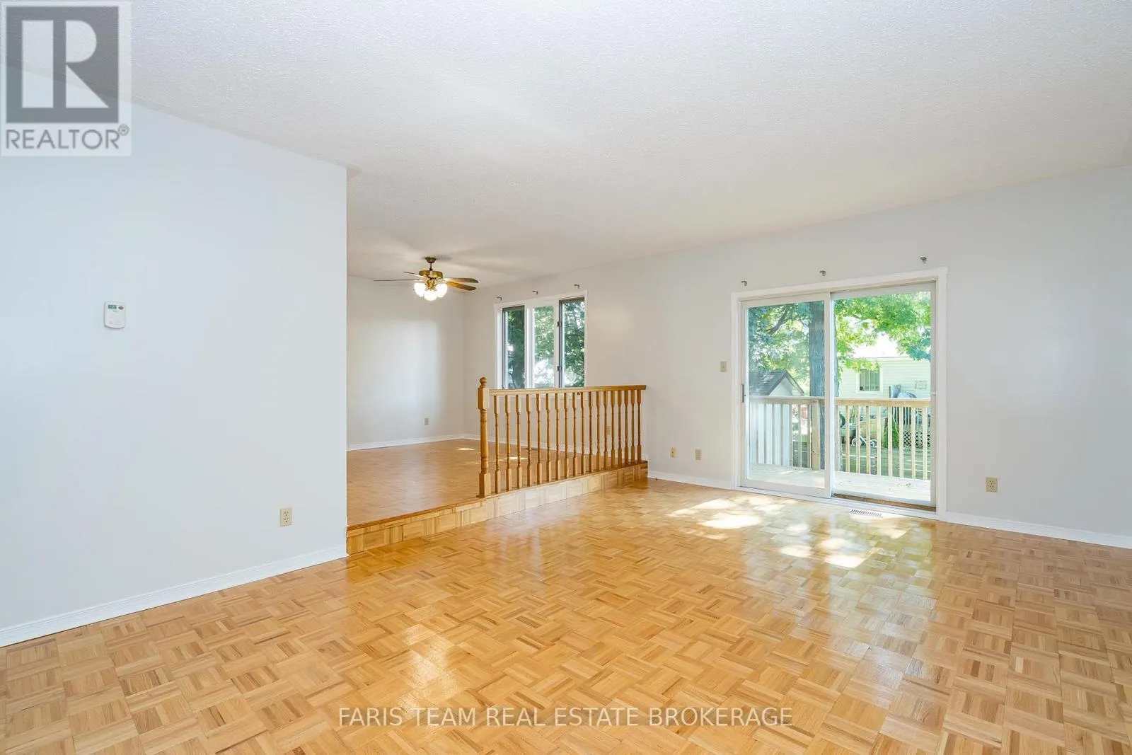 25 BRIDLE ROAD