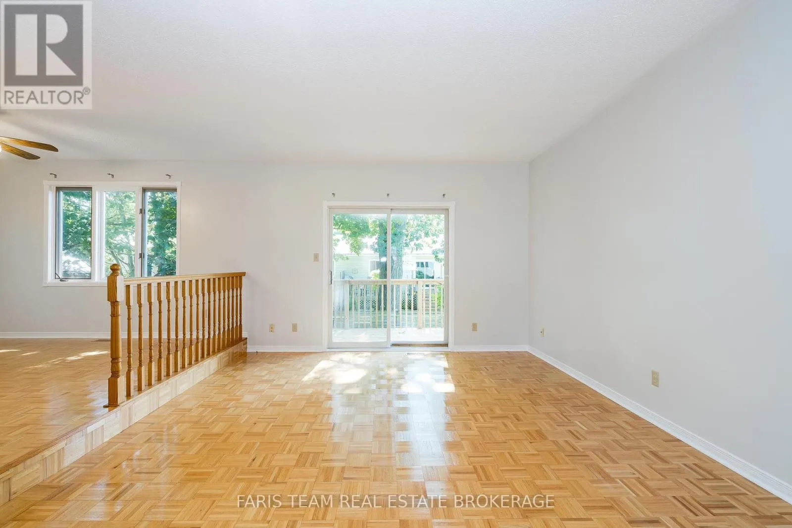 25 BRIDLE ROAD