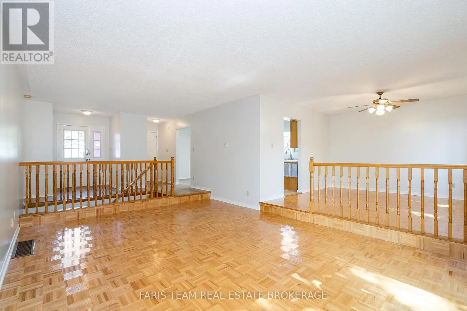 25 BRIDLE ROAD