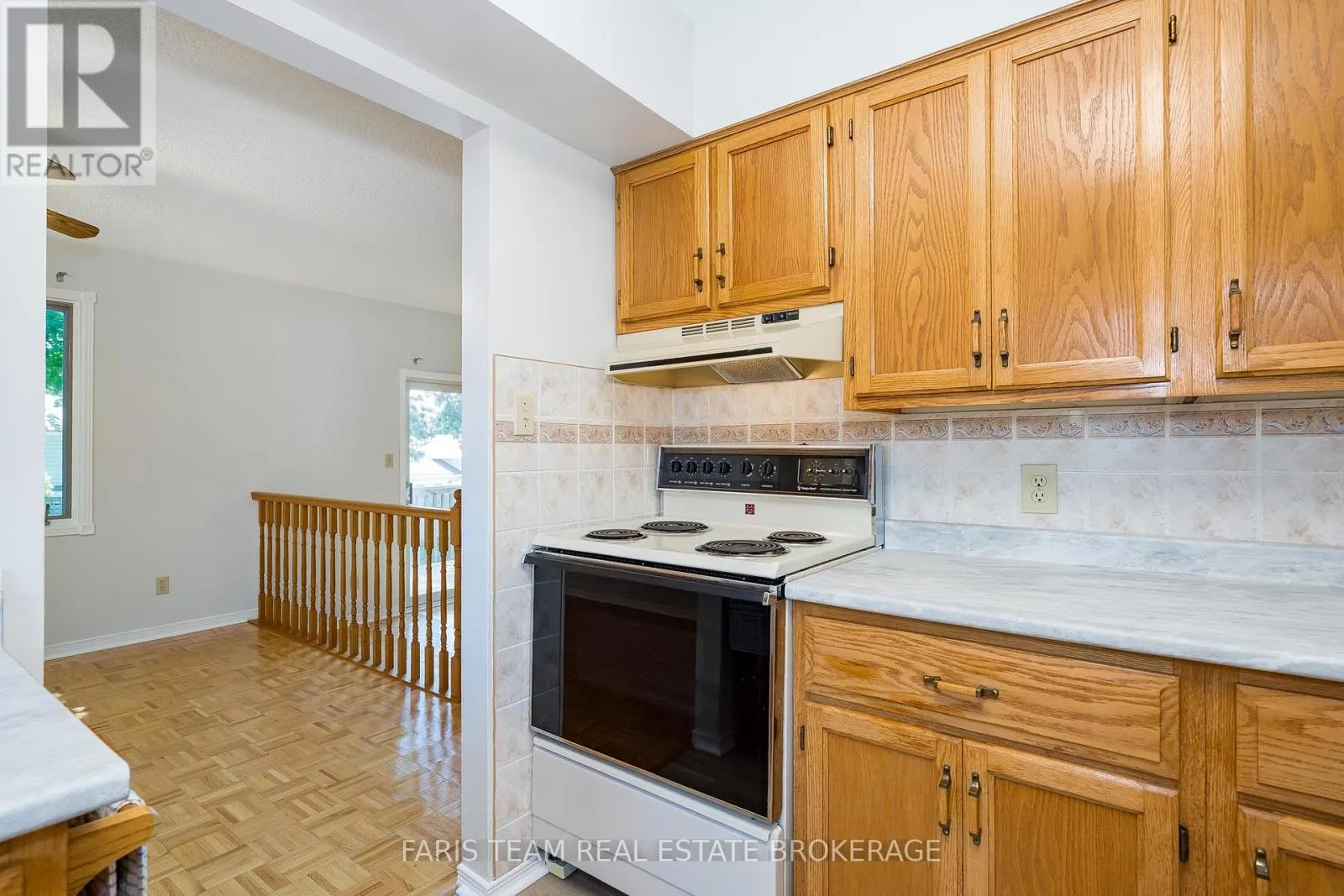 25 BRIDLE ROAD