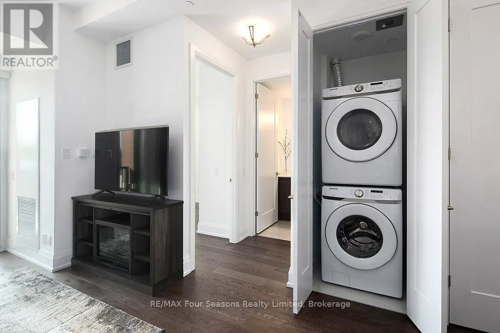 408 - 1 HUME STREET, #408