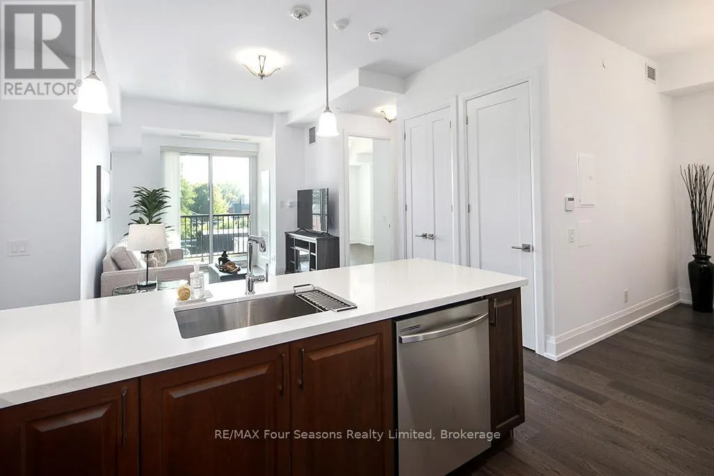 408 - 1 HUME STREET, #408