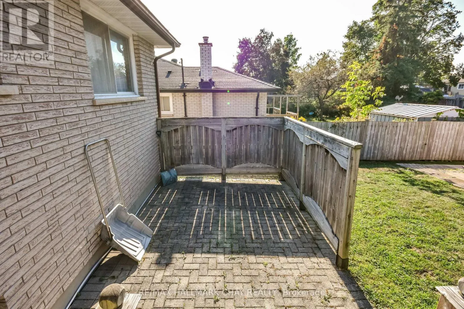 266 GROVE STREET E