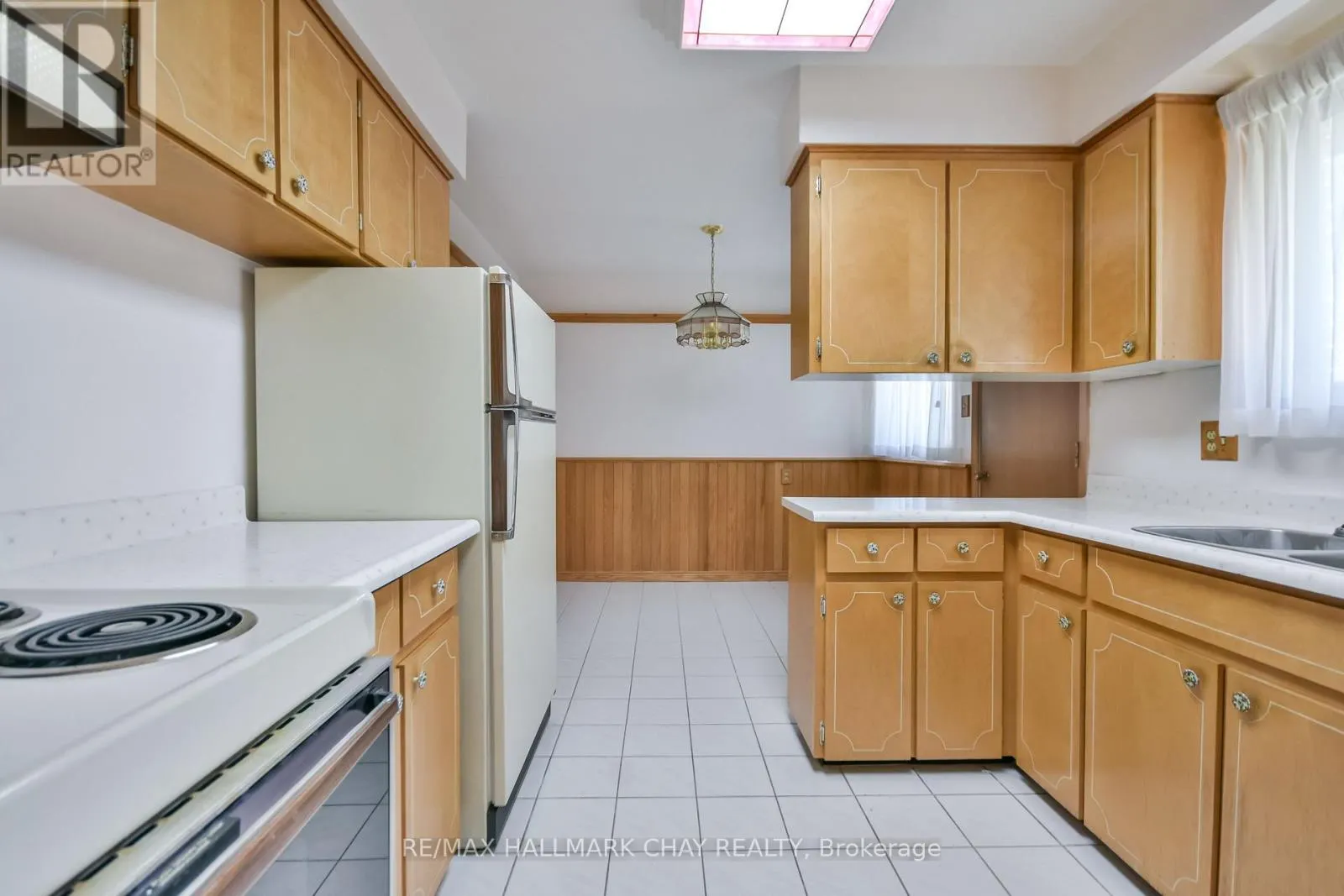 266 GROVE STREET E