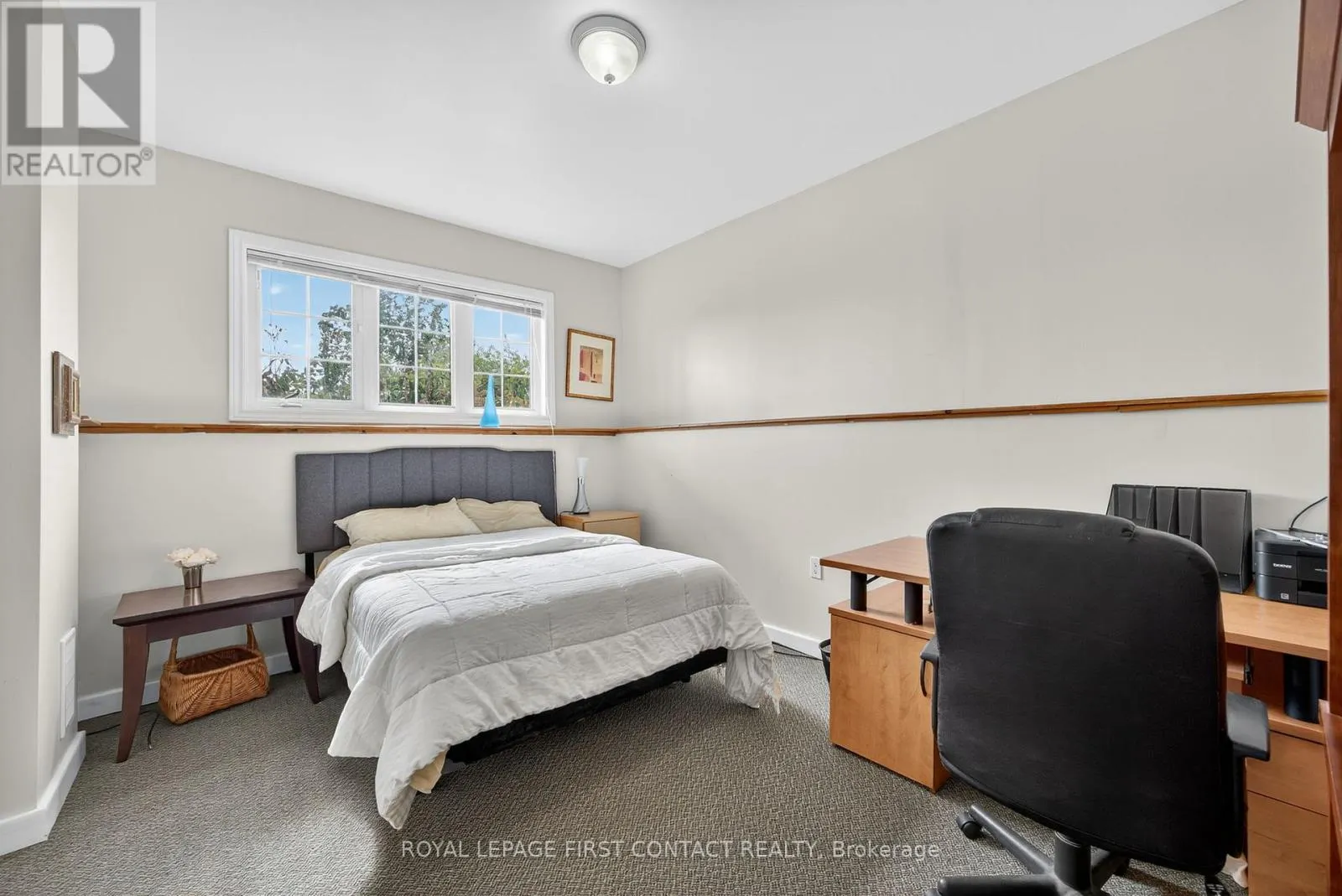 2258 LAKESHORE ROAD E