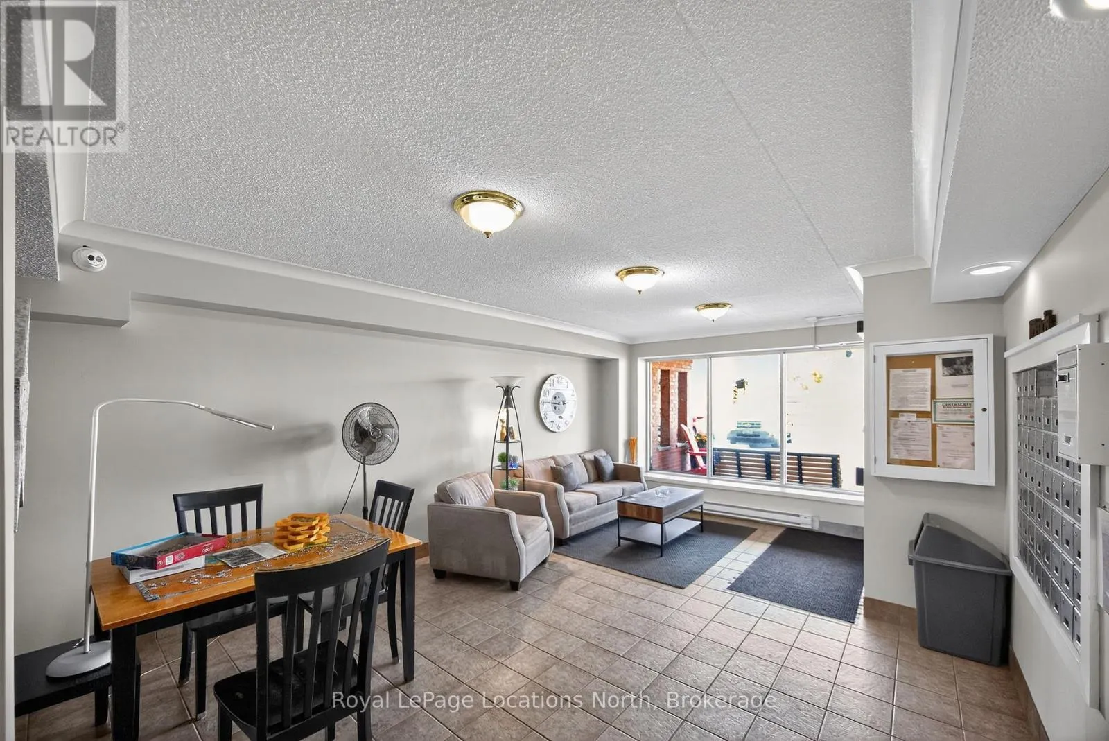 209 - 460 ONTARIO STREET, #209