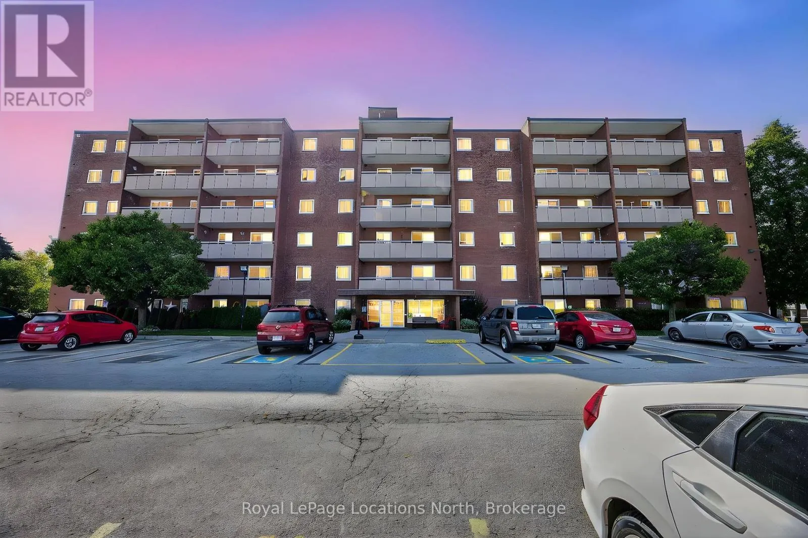 209 - 460 ONTARIO STREET, #209