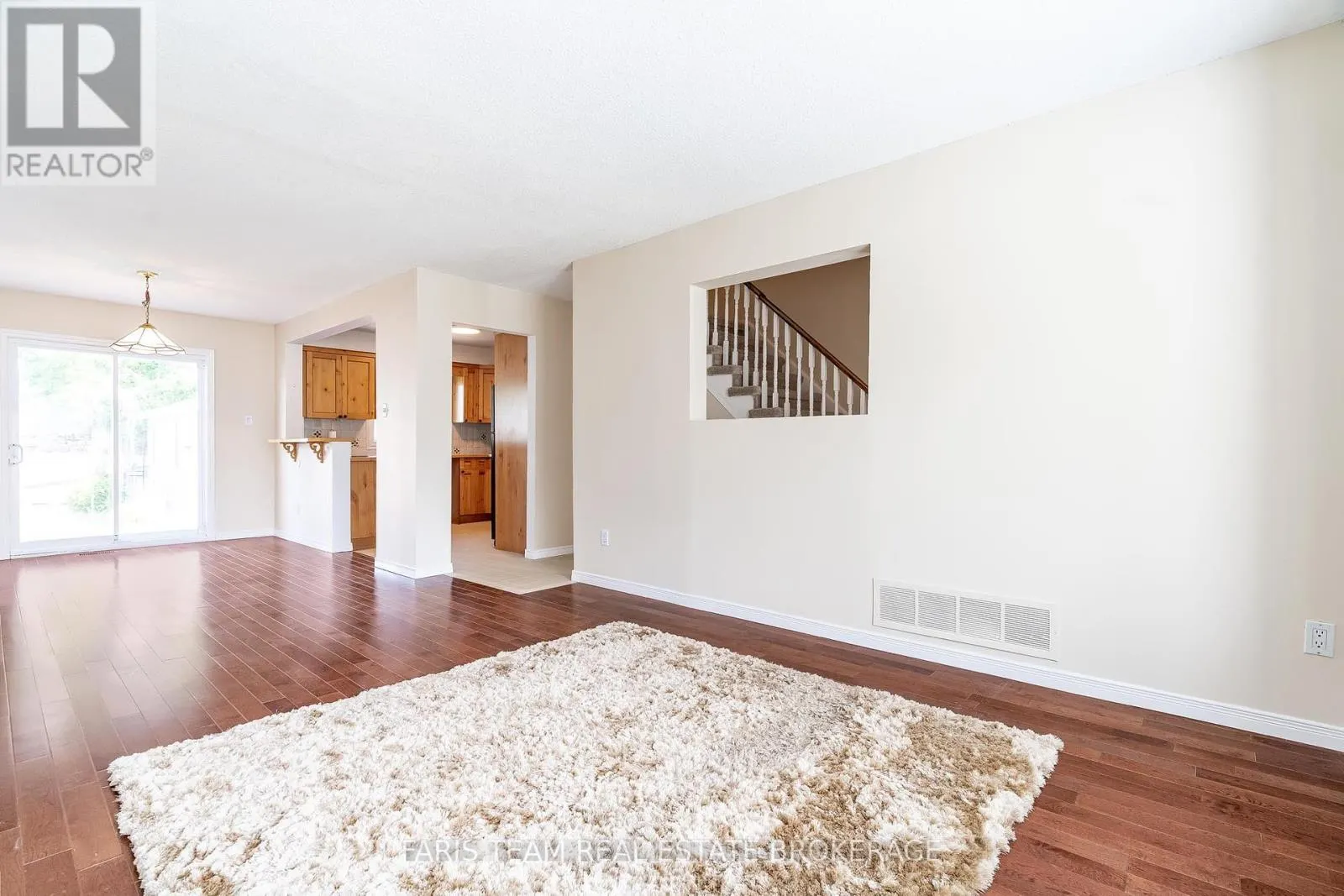 32 JANICE DRIVE