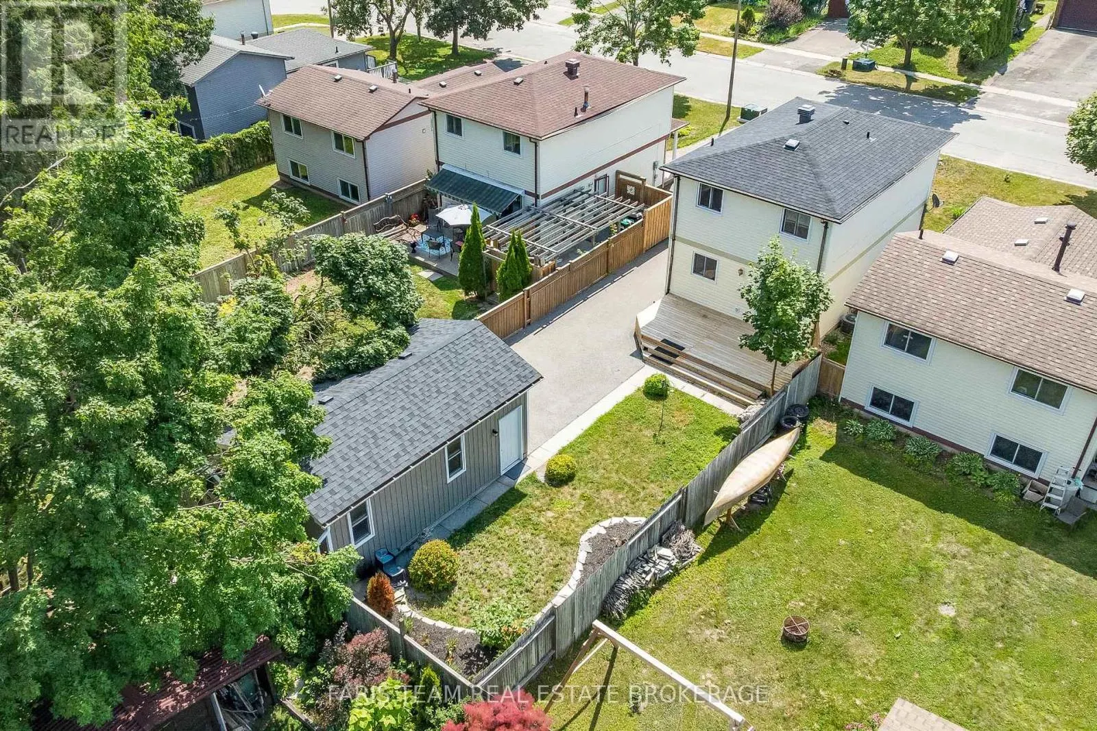 32 JANICE DRIVE