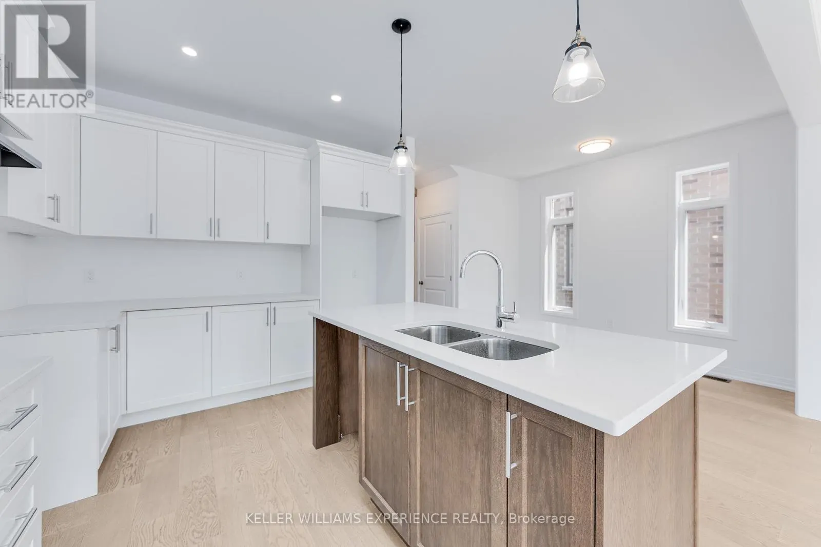 54 SAGEWOOD AVENUE